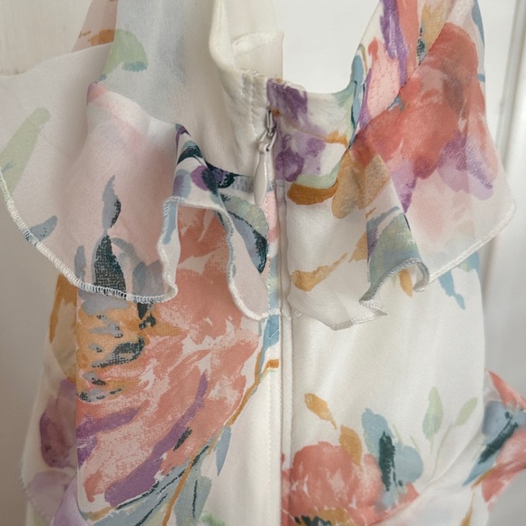 A&F Floral Ruffle Dress - Picture 5 of 7